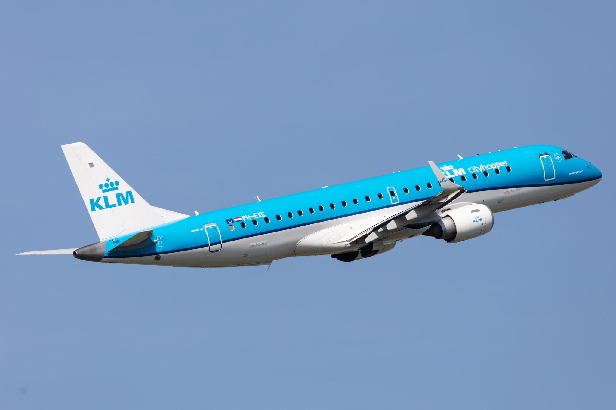 Amsterdam Schiphol: KLM (KL / KLM) | Operator: KLM Cityhopper |  Embraer E190STD E190 | PH-EXE | MSN 19000687