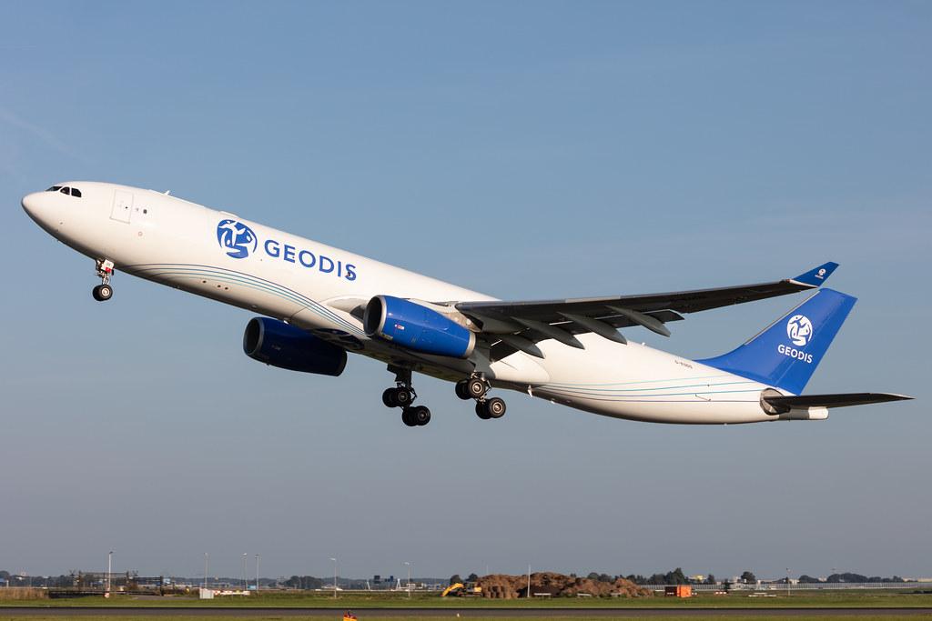 Amsterdam Schiphol: Geodis Air Network |  Airbus A330-343(P2F) A333 | G-EODS | MSN 713