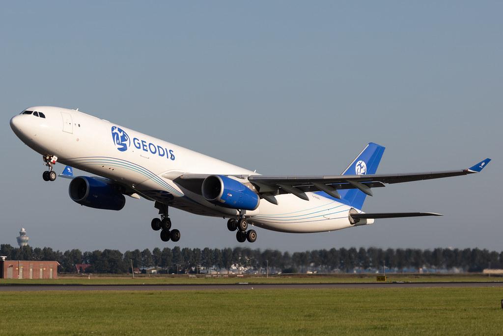 Amsterdam Schiphol: Geodis Air Network |  Airbus A330-343(P2F) A333 | G-EODS | MSN 713