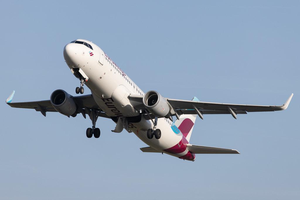 Hamburg Airport: Eurowings (EW / EWG) |  Airbus A320-214 A320 | D-AEWQ | MSN 7398