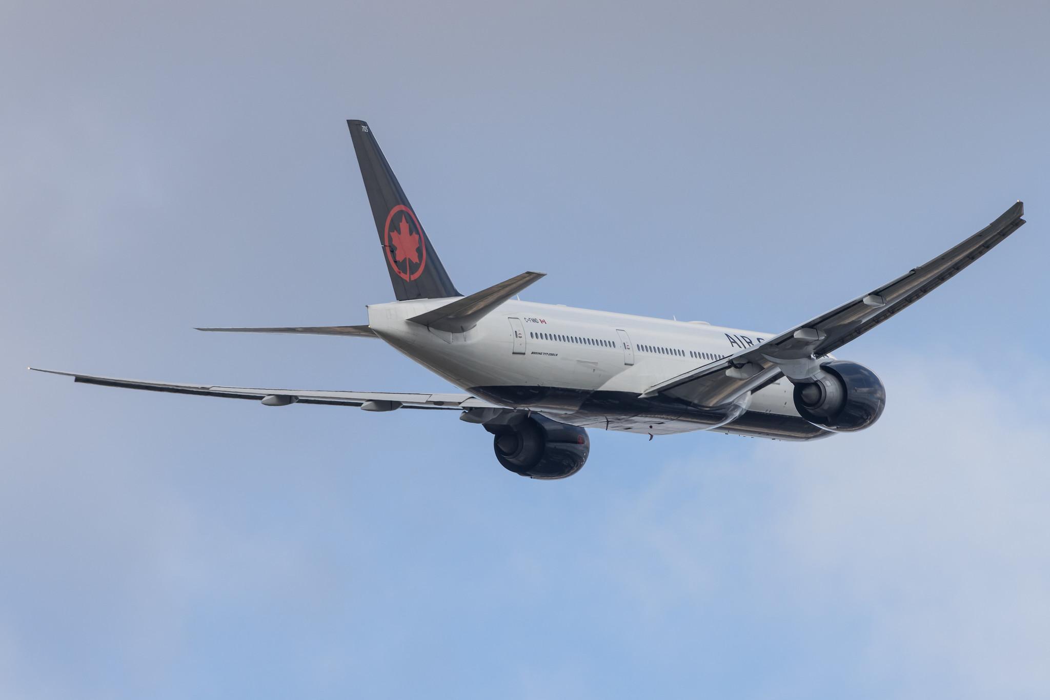 London Heathrow: Air Canada (AC / ACA) |  Boeing 777-233(LR) B77L | C-FNND | MSN 35246