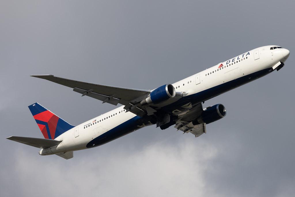 London Heathrow: Delta Air Lines (DL / DAL) |  Boeing 767-432(ER) B764 | N830MH | MSN 29701