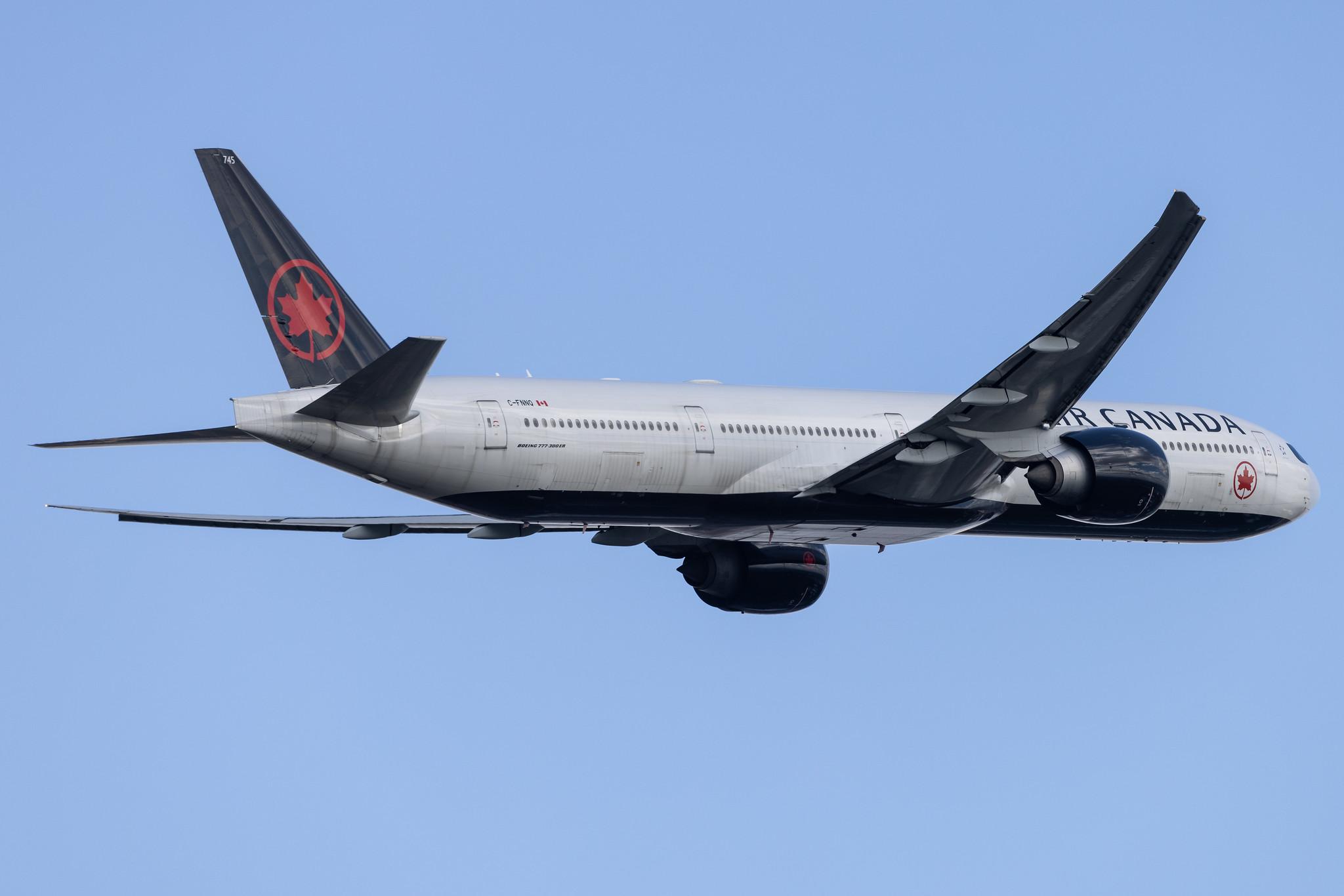 London Heathrow: Air Canada (AC / ACA) |  Boeing 777-333(ER) B77W | C-FNNQ | MSN 43251