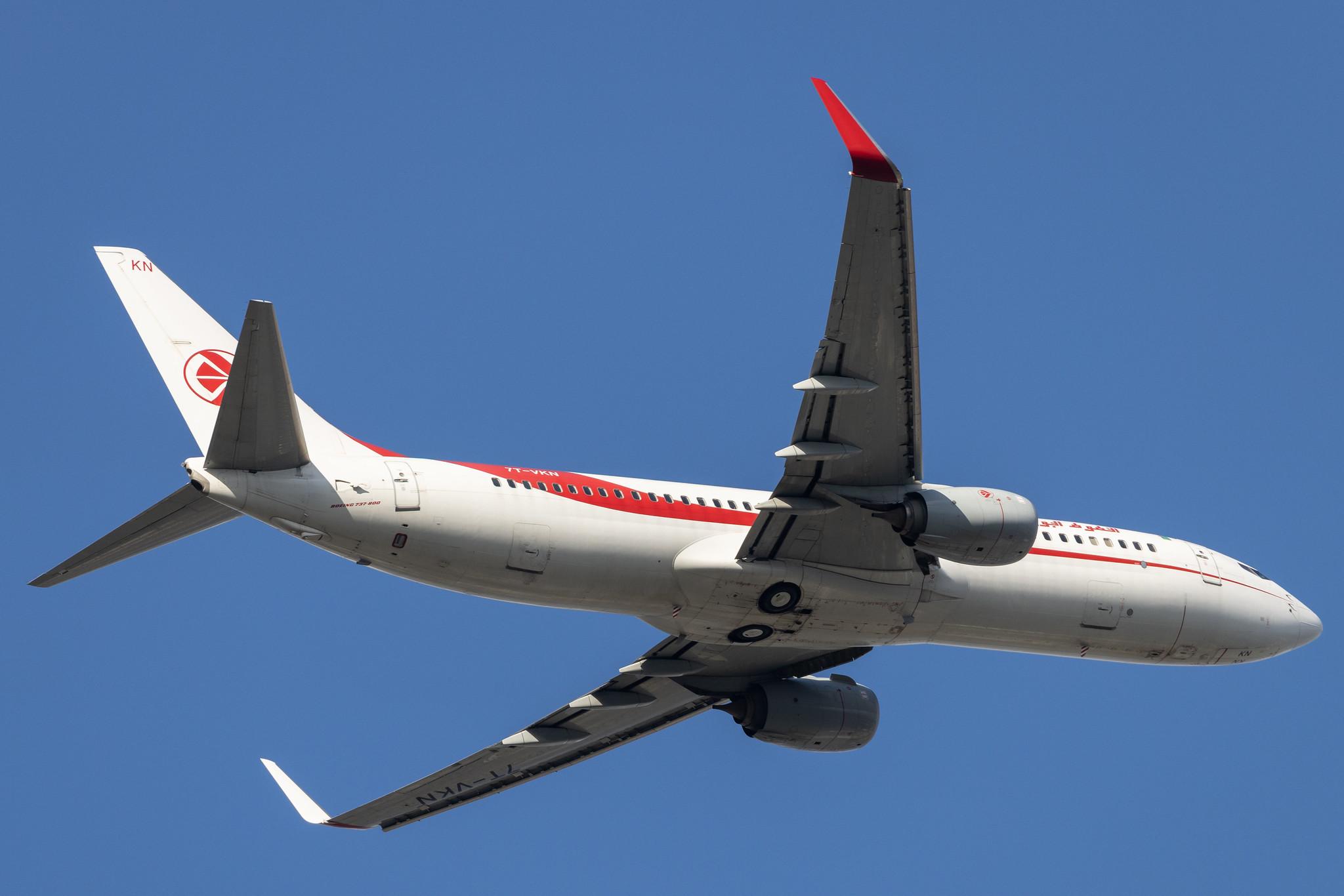 London Heathrow: Air Algerie (AH / DAH) |  Boeing 737-8D6 B738 | 7T-VKN | MSN 60750