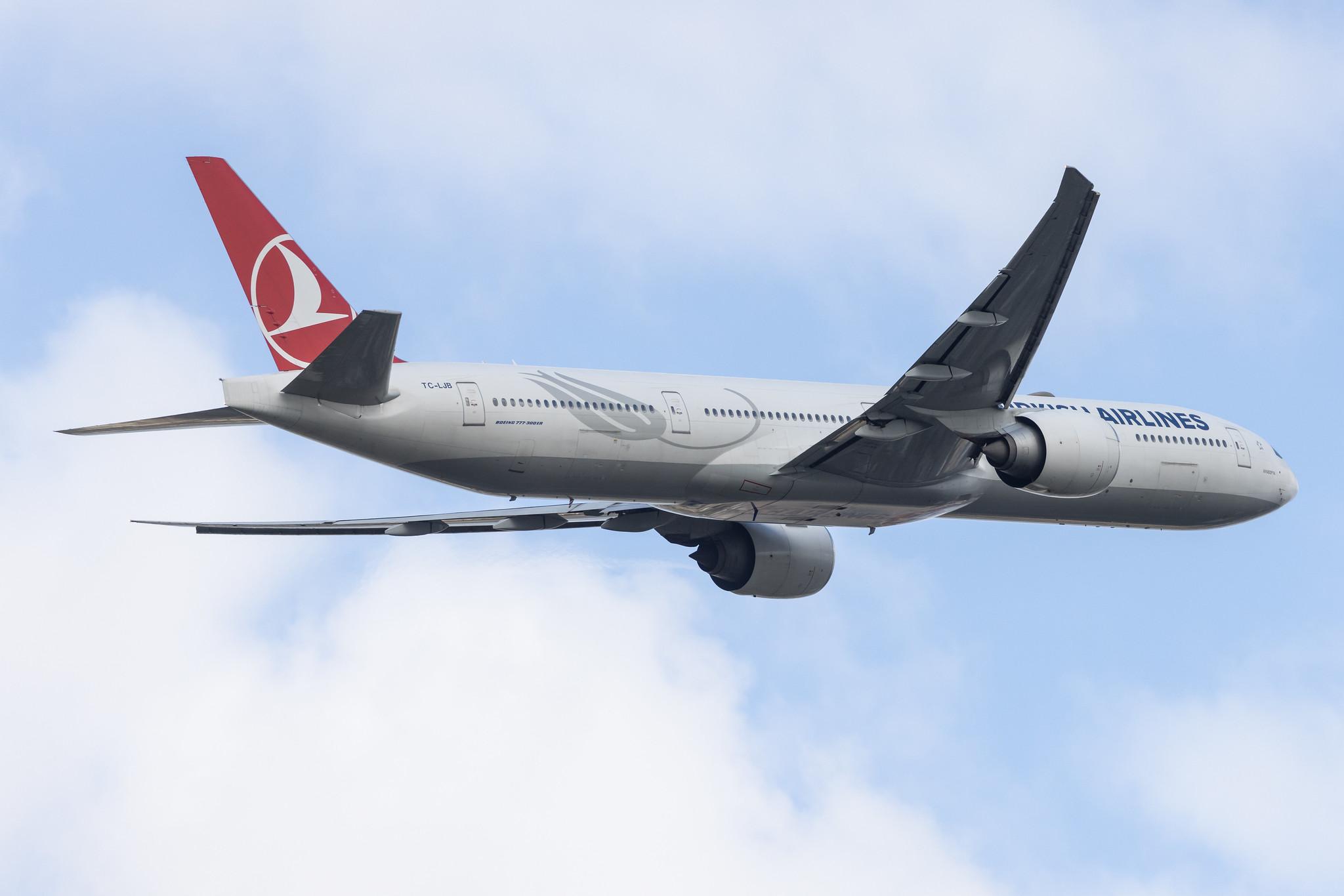 London Heathrow: Turkish Airlines (TK / THY) |  Boeing 777-3F2(ER) B77W | TC-LJB | MSN 44124