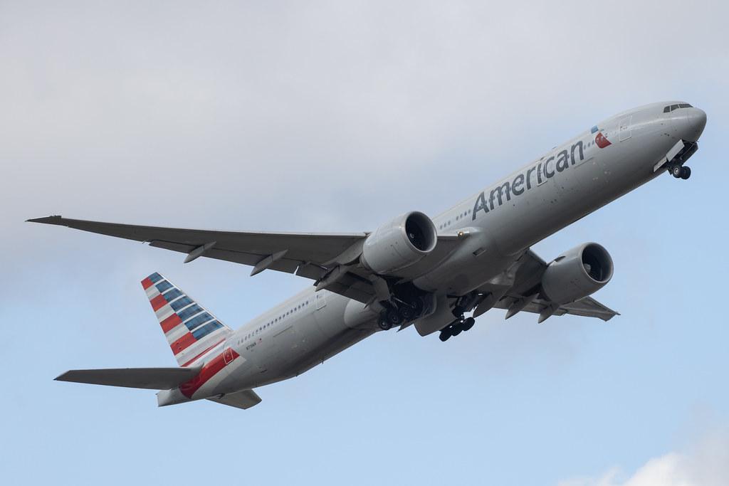 London Heathrow: American Airlines (AA / AAL) |  Boeing 777-323(ER) B77W | N719AN | MSN 41668
