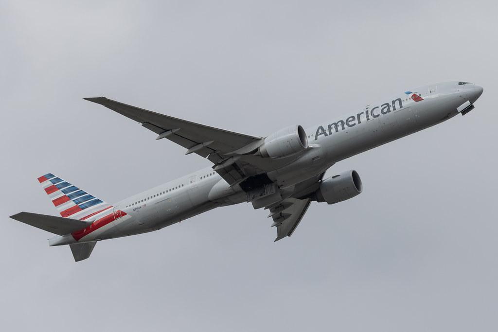 London Heathrow: American Airlines (AA / AAL) |  Boeing 777-323(ER) B77W | N719AN | MSN 41668