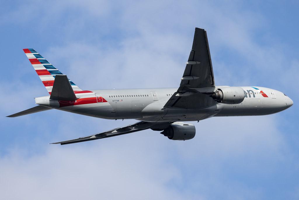 London Heathrow: American Airlines (AA / AAL) |  Boeing 777-223(ER) B772 | N777AN | MSN 29585