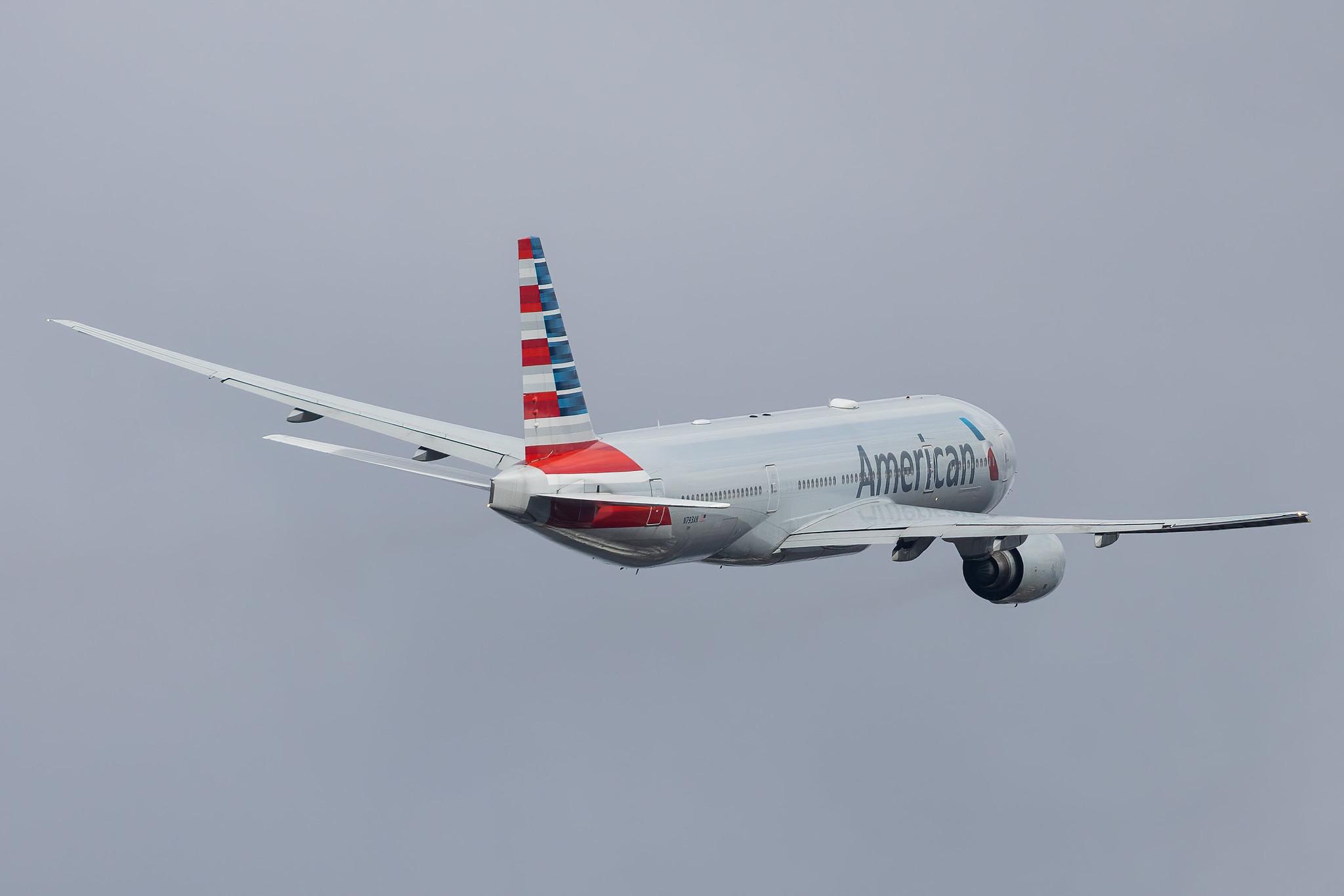 London Heathrow: American Airlines (AA / AAL) |  Boeing 777-223(ER) B772 | N793AN | MSN 30255