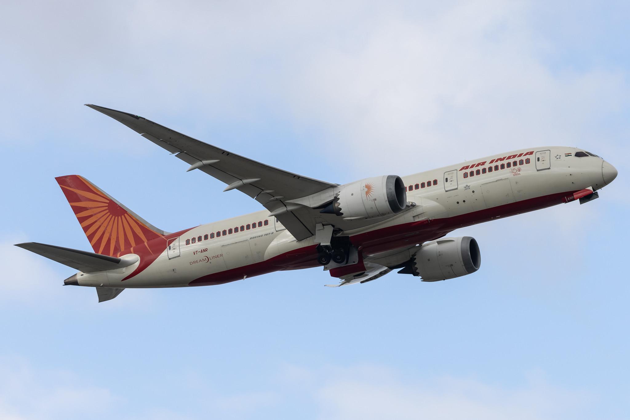 London Heathrow: Air India (AI / AIC) |  Boeing 787-8 Dreamliner B788 | VT-ANR | MSN 36289