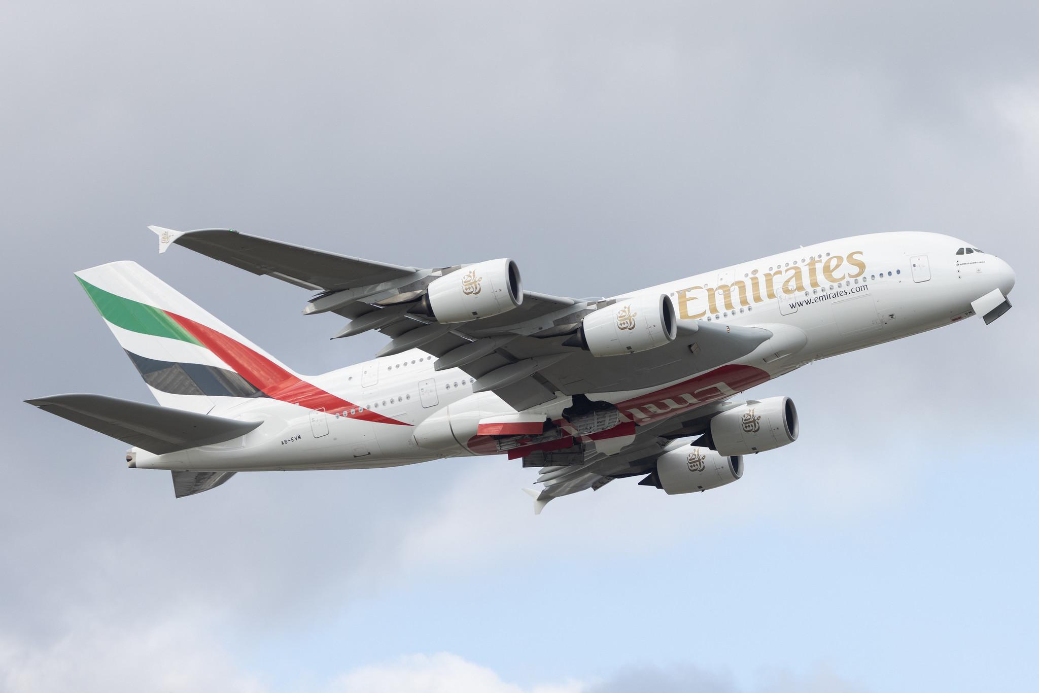 London Heathrow: Emirates (EK / UAE) |  Airbus A380-842 A388 | A6-EVM | MSN 264