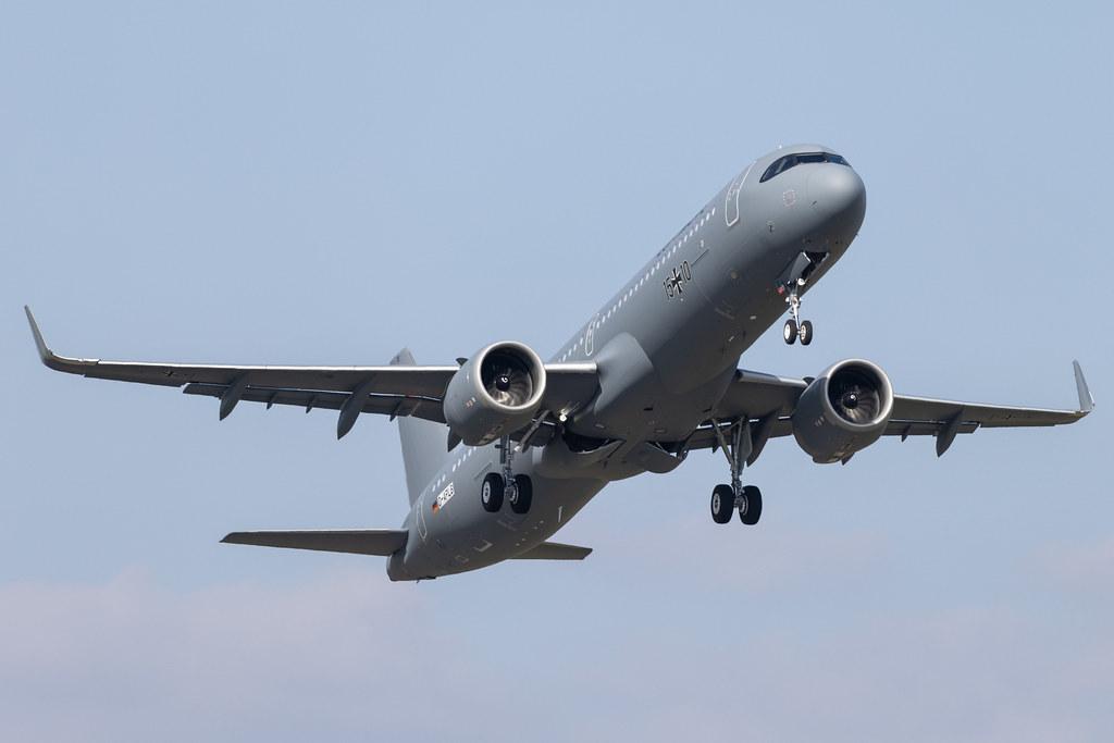Hamburg Airport: German Air Force (/ GAF) | Operator: Lufthansa Technik |  Airbus A321-251NX A21N | D-APLB | MSN 10613