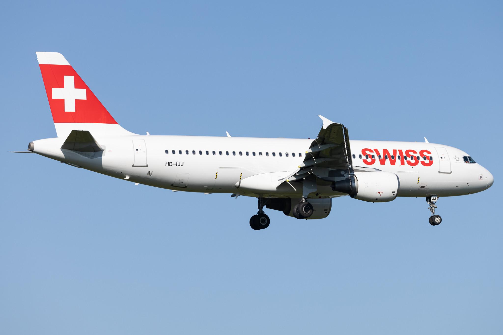 Hamburg Airport: Swiss (LX / SWR) | Airbus A320-214 A320 | HB-IJJ | MSN 0585