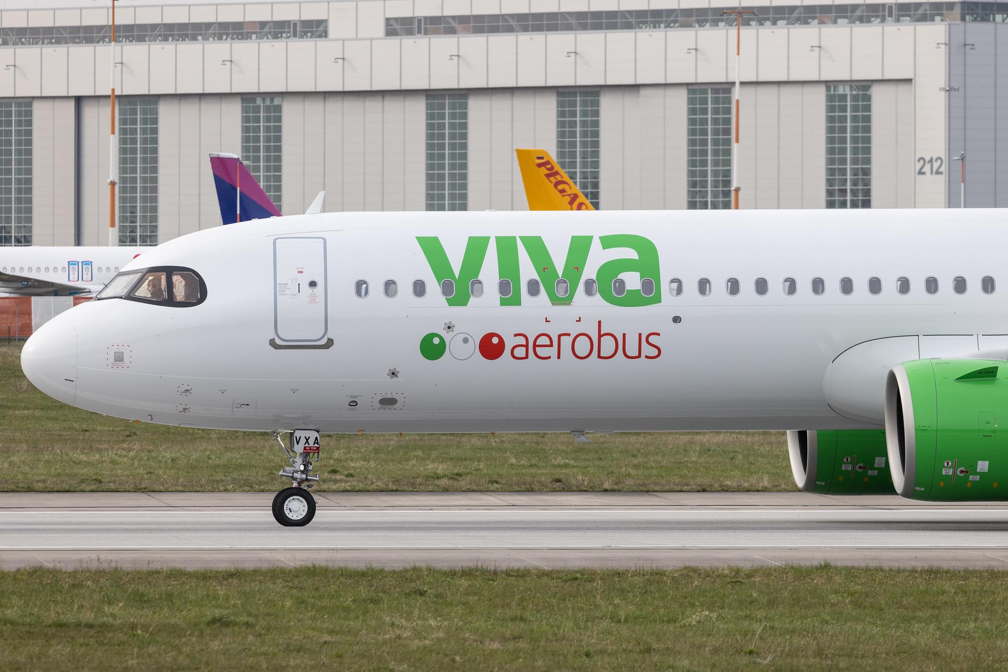 Hamburg Finkenwerder: Viva Aerobus (VB / VIV) |  Airbus A321-271NX A21N | XA-VXA | MSN 10742