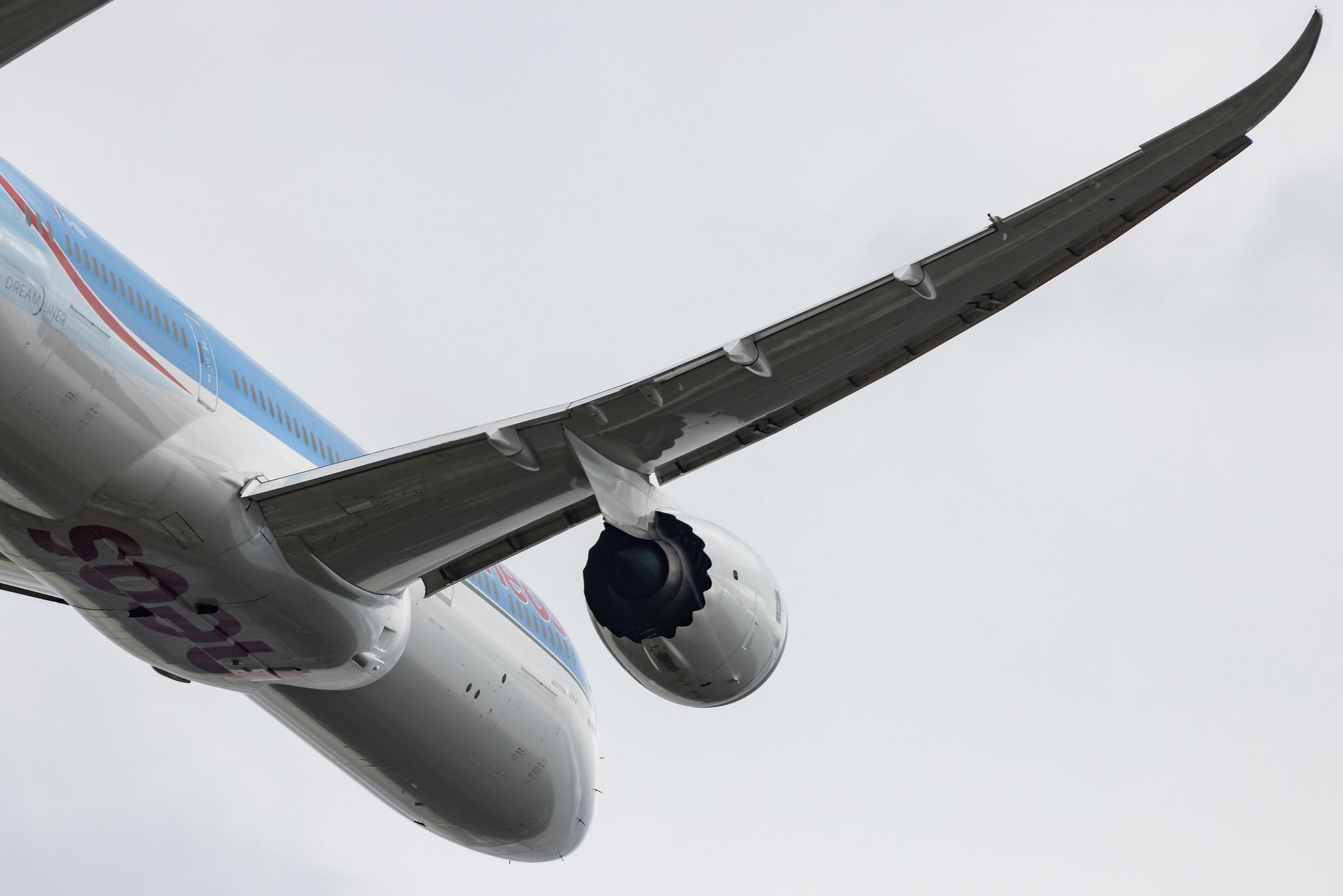 Hamburg Airport: Neos (NO / NOS) | Boeing 787-9 Dreamliner B789 | EI-NUA | MSN 65314