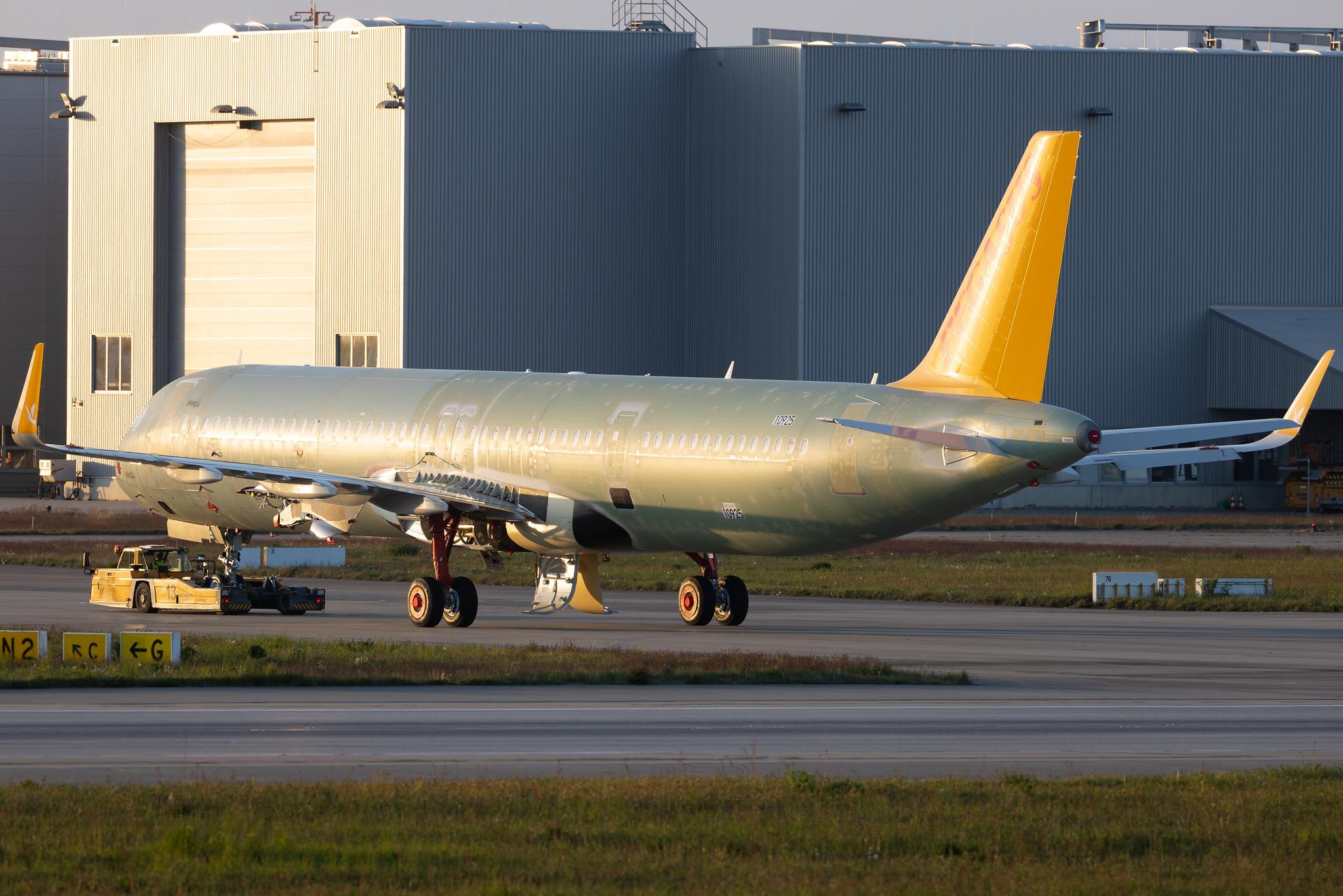 Hamburg Finkenwerder: Pegasus (PC / PGT) | Airbus A321-251NX A21N | D- | TC-RBV | MSN 10925