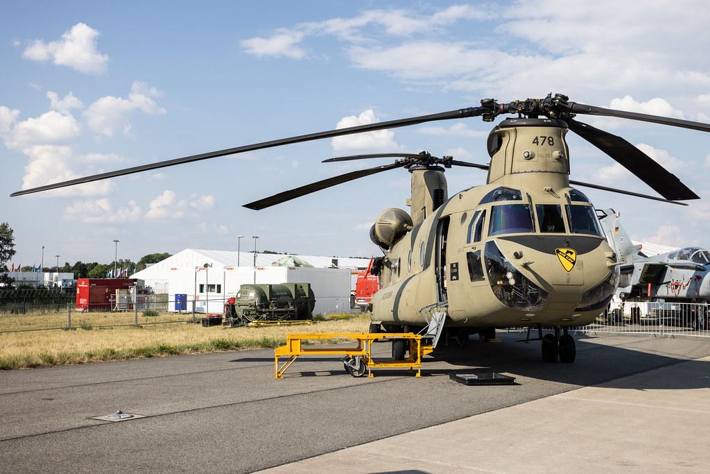 ILA Berlin Air Show: United States - US Army | Boeing CH-47F Chinook | 16-08478 | MSN M8478