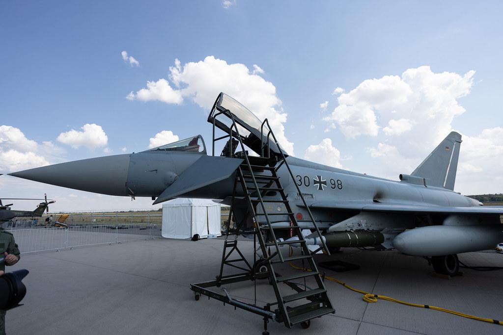 ILA Berlin Air Show: German Air Force (/ GAF) | Eurofighter Typhoon EF2000 EUFI | 30-98 | MSN GS076