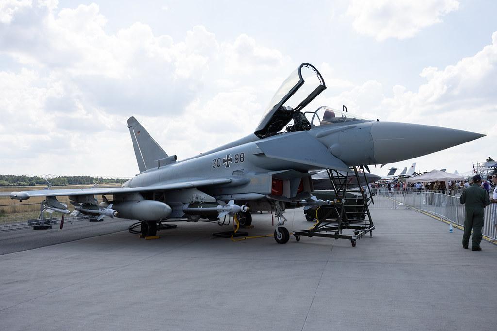 ILA Berlin Air Show: German Air Force (/ GAF) | Eurofighter Typhoon EF2000 EUFI | 30-98 | MSN GS076