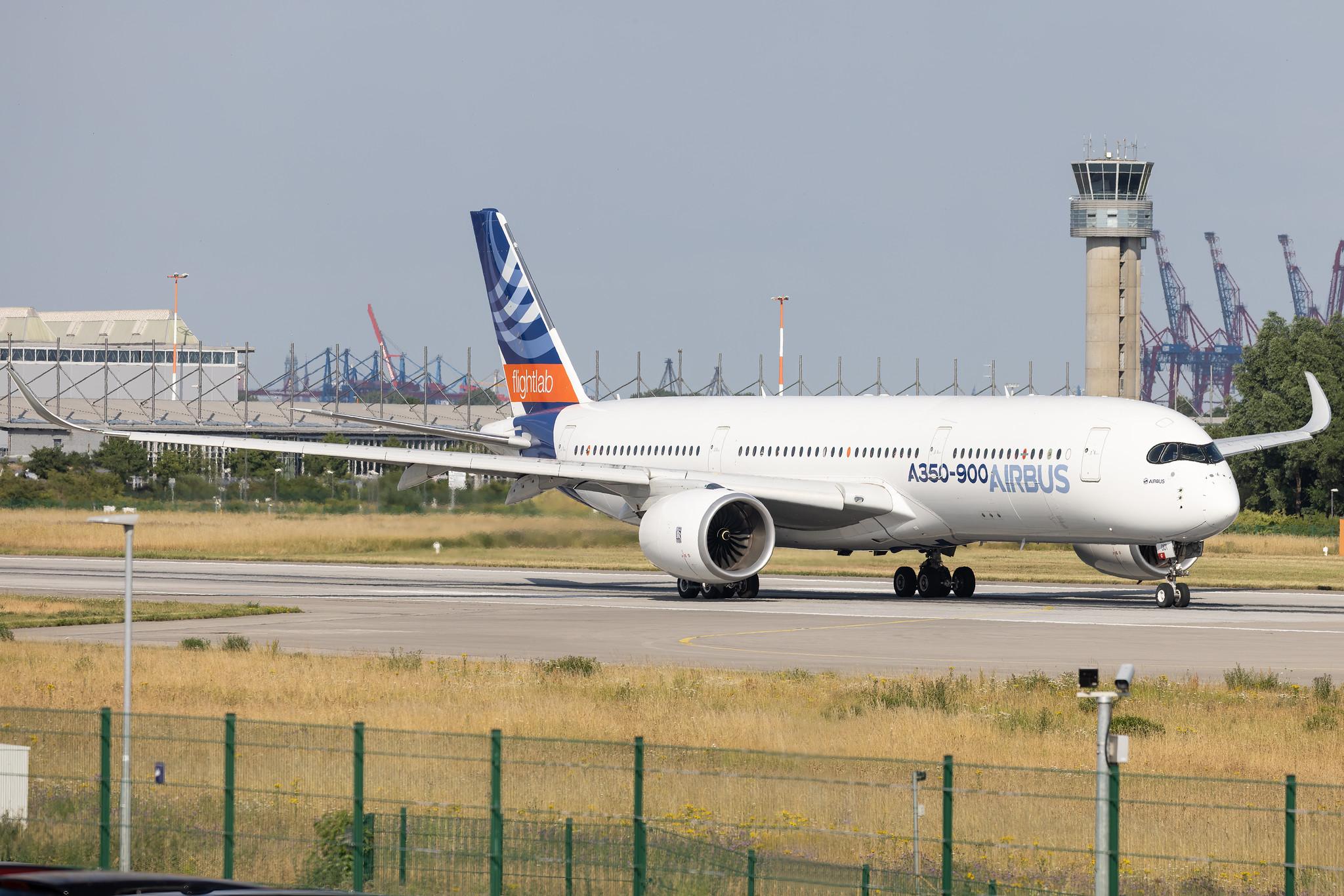 Hamburg Finkenwerder: Airbus (/ AIB) |  Airbus A350-941 A359 | F-WXWB | MSN 001