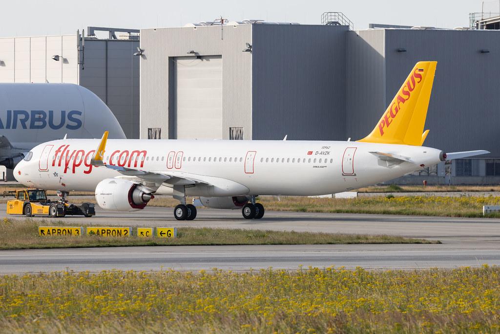 Hamburg Finkenwerder: Pegasus (PC / PGT) | Airbus A321-251NX A21N | D-AVZK | TC-RBP | MSN 10962