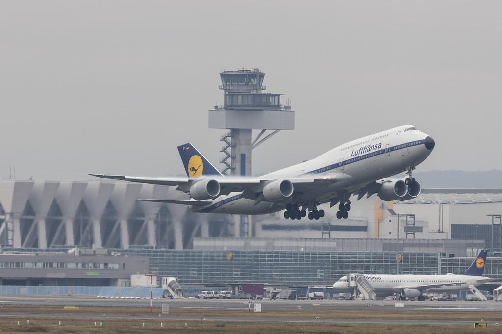 Frankfurt Airport: Lufthansa (LH / DLH) |  Livery: Retro Livery |  Boeing 747-830 B748 | D-ABYT | MSN 37844