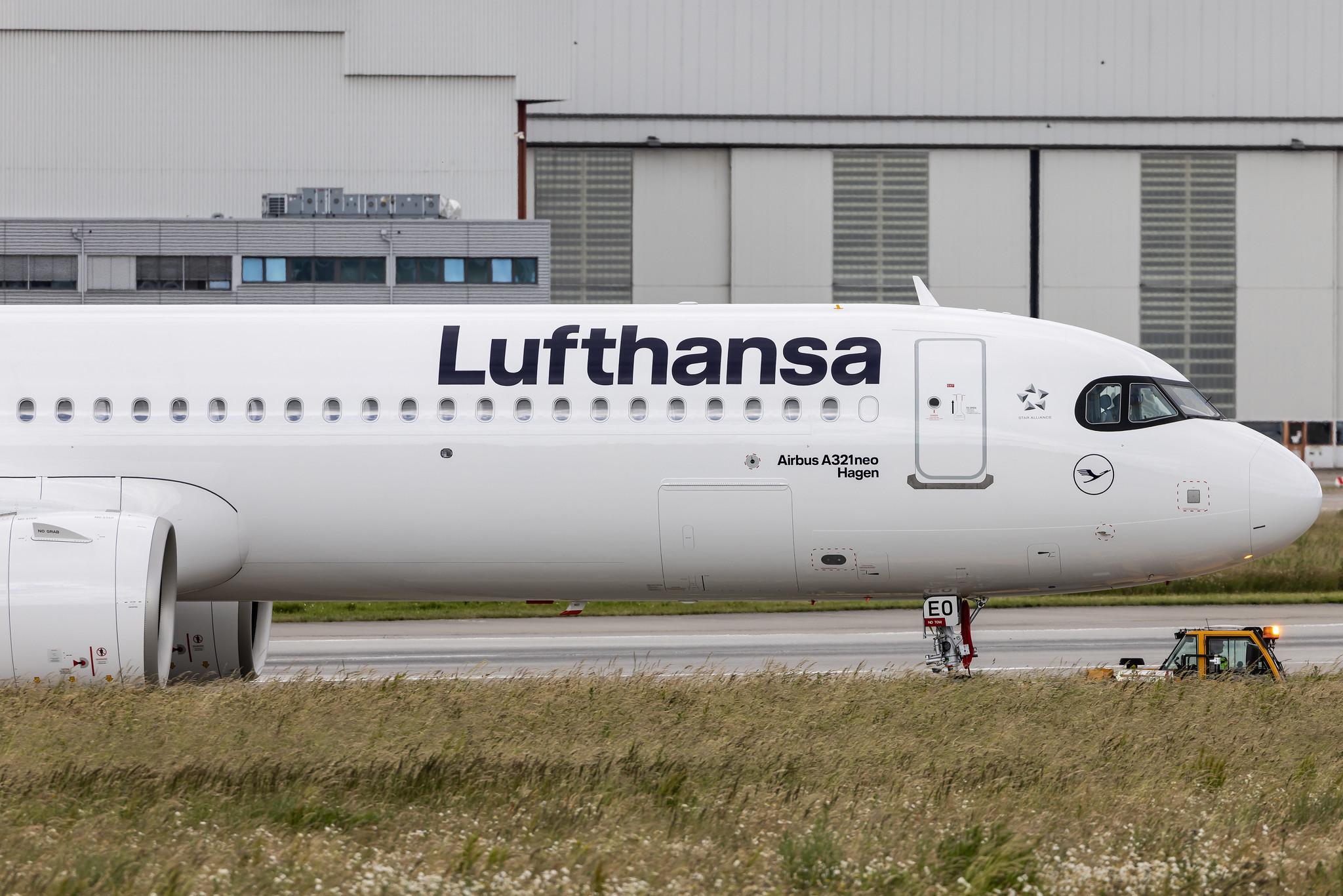 Hamburg Finkenwerder: Lufthansa (LH / DLH) | Airbus A321-271NX A21N | D-AVYH | D-AIEO | MSN 10892