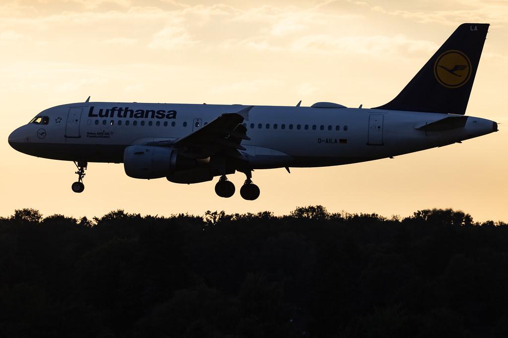 Hamburg Airport: Lufthansa (LH / DLH) | Airbus A319-114 A319 | D-AILA | MSN 0609