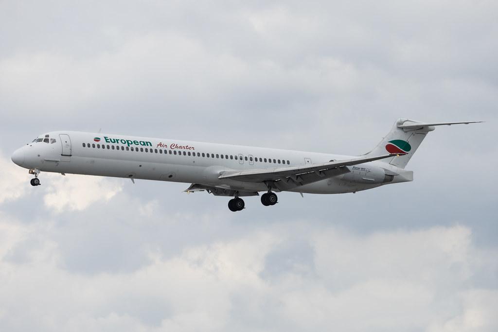 Hamburg Airport: European Air Charter (H6 / BUC) | McDonnell Douglas MD-82 MD82 | LZ-LDN | MSN 53216