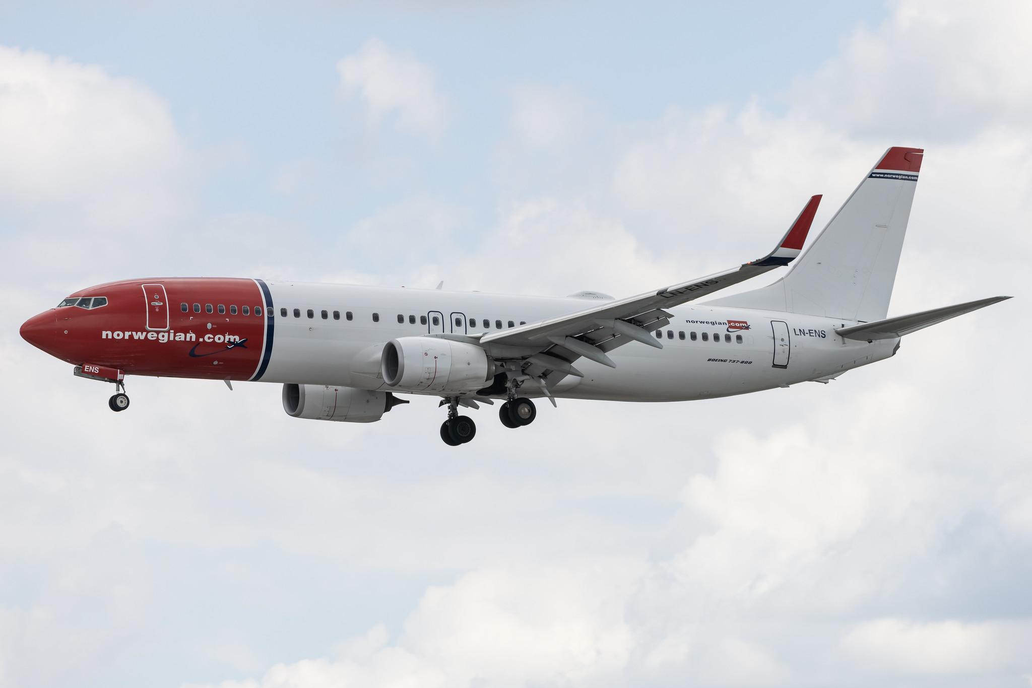 Hamburg Airport: Norwegian (DY / NOZ) | Operator: Norwegian Air Shuttle AOC | Boeing 737-8JP B738 | LN-ENS | MSN 42281
