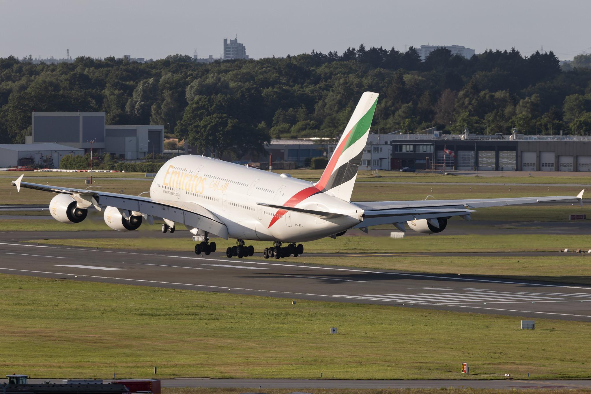 Hamburg Airport: Emirates (EK / UAE) | Airbus A380-861 A388 | A6-EOA | MSN 159