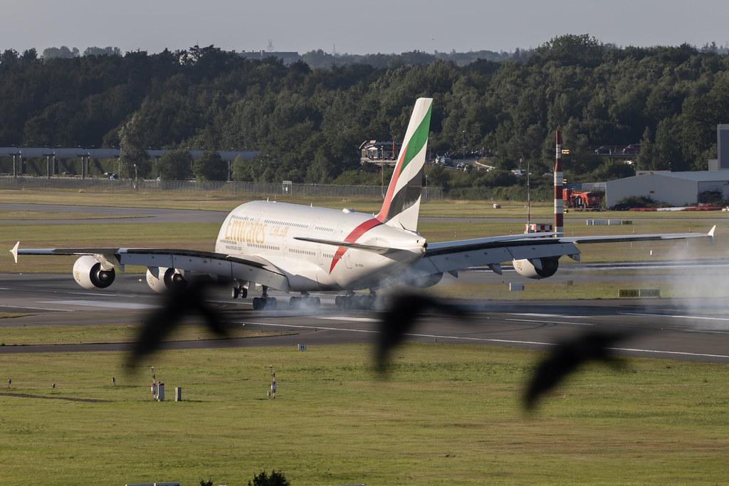 Hamburg Airport: Emirates (EK / UAE) | Airbus A380-861 A388 | A6-EOA | MSN 159
