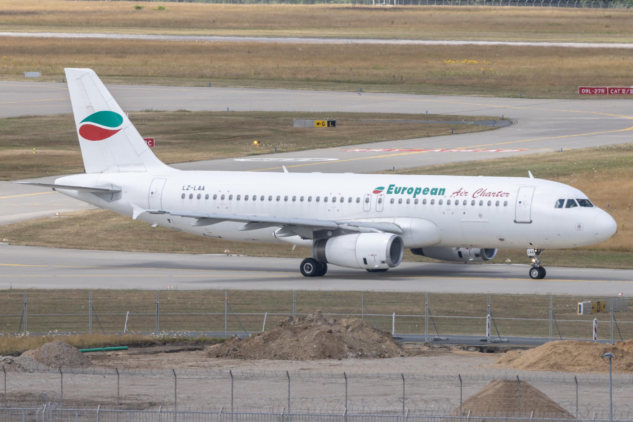 Hannover Airport: European Air Charter (H6 / BUC) | Airbus A320-231 A320 | LZ-LAA | MSN 0256