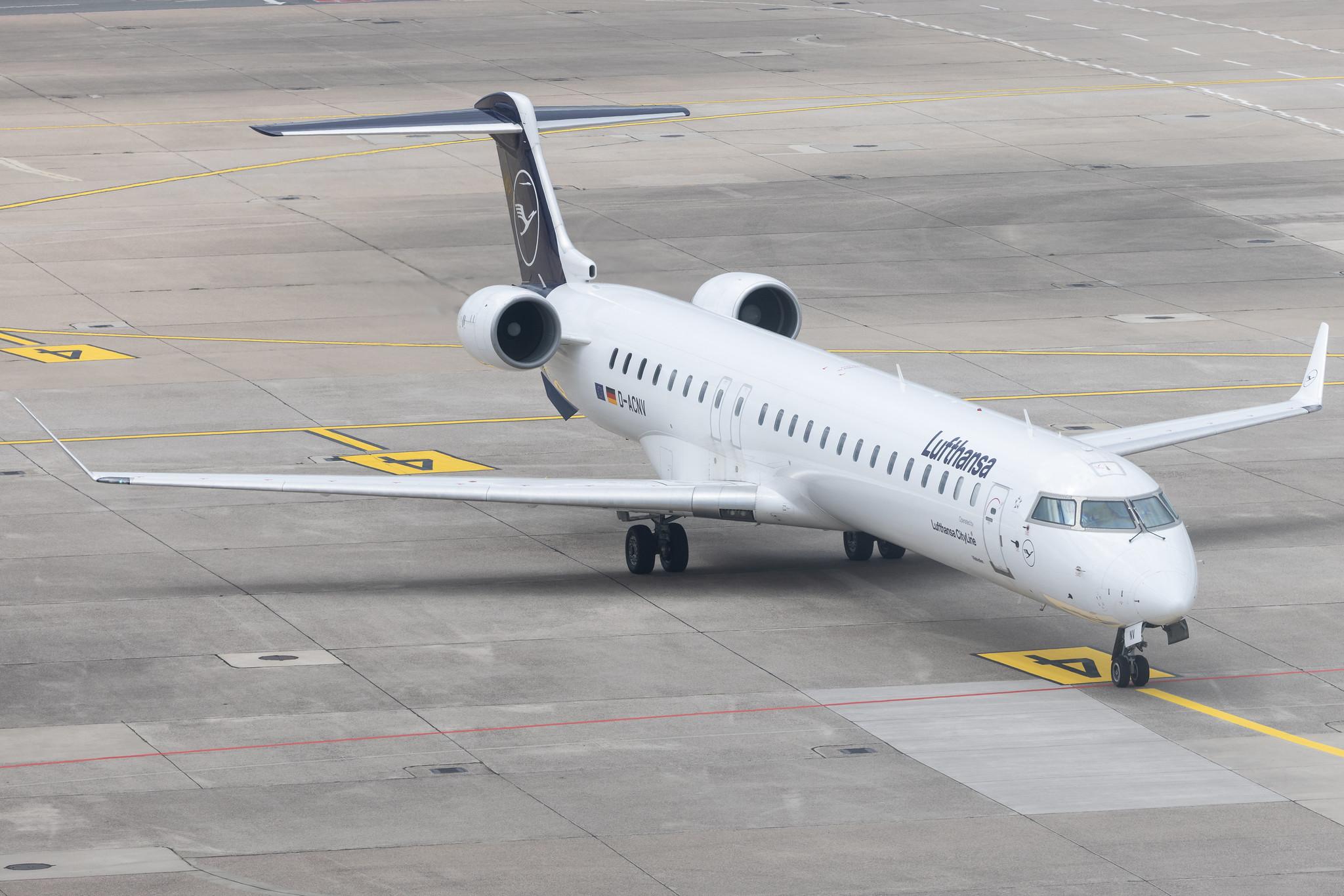 Hannover Airport: Lufthansa (LH / DLH) | Operator: Lufthansa CityLine | Mitsubishi CRJ-900LR CRJ9 | D-ACNV | MSN 15268