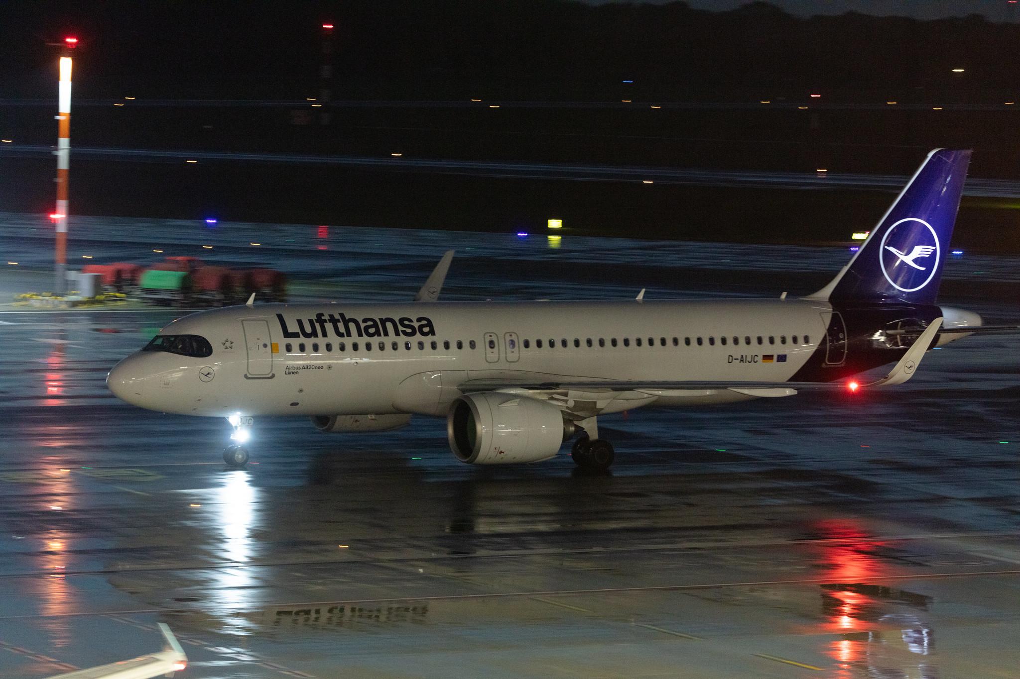 Hamburg Airport: Lufthansa (LH / DLH) |  Airbus A320-271N A20N | D-AIJC | MSN 09581