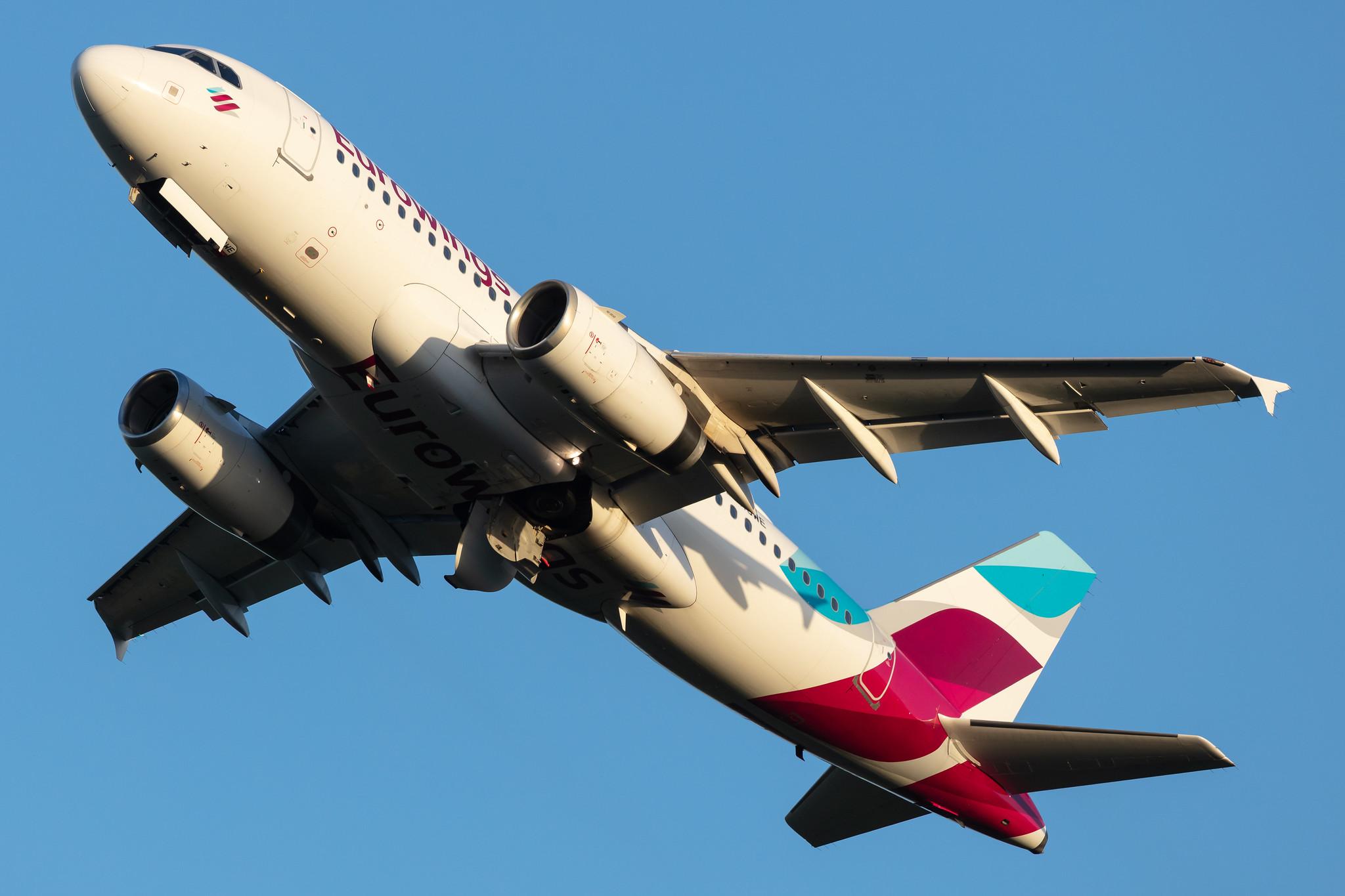 Hamburg Airport: Eurowings (EW / EWG) |  Airbus A319-132 A319 | D-AGWE | MSN 3128