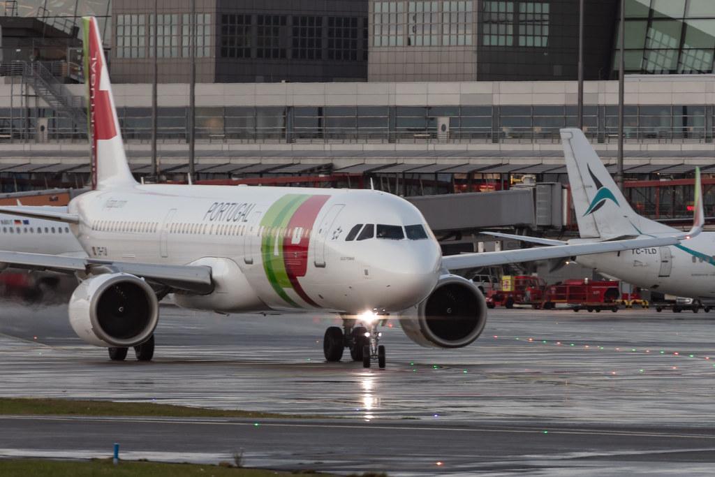 Hamburg Airport: TAP Air Portugal (TP / TAP) |  Airbus A321-251N A21N | CS-TJI | MSN 8270