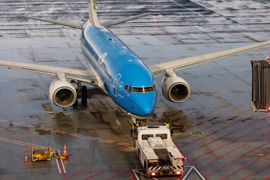 Hamburg Airport: KLM (KL / KLM) |  Boeing 737-8K2 B738 | PH-BCG | MSN 62578