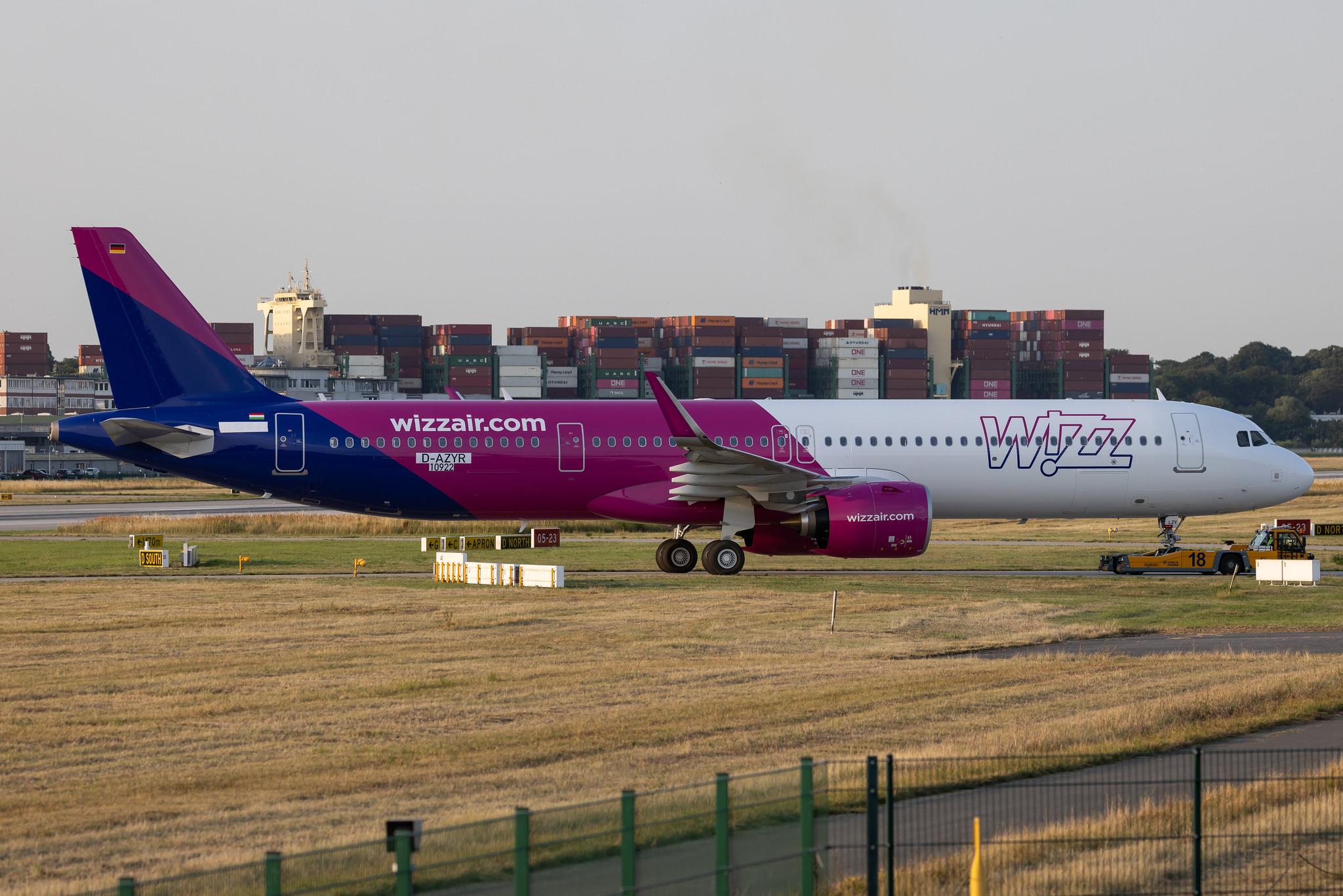 Hamburg Finkenwerder: Wizz Air (W6 / WZZ) | Airbus A321-271NX A21N | D-AZYR | HA-LZV | MSN 10922