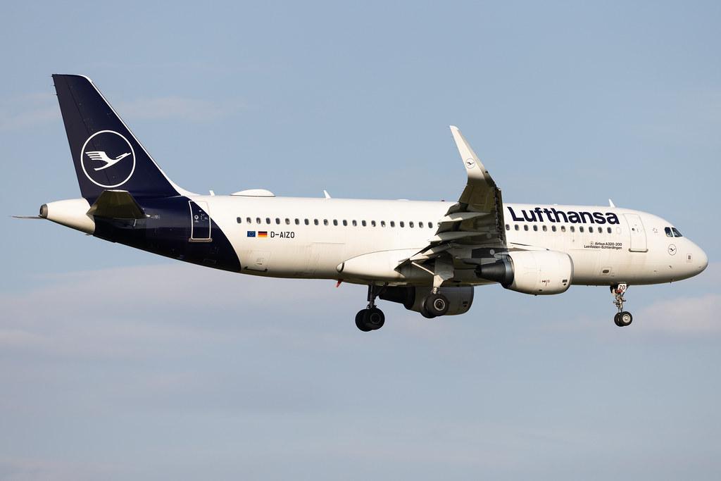 Hamburg Airport: Lufthansa (LH / DLH) | Airbus A320-214 A320 | D-AIZO | MSN 5441