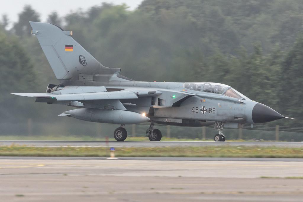 Fliegerhorst Hohn: German Air Force (/ GAF) | Panavia Tornado IDS   | 45+85 | MSN 708/GS226/4285