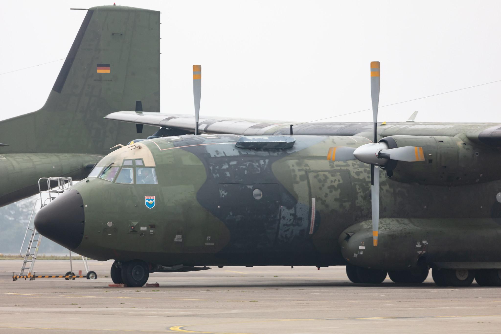 Fliegerhorst Hohn: German Air Force (/ GAF) | Transall C-160D C160 | 50+83 | MSN D120