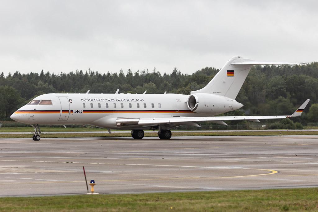 Fliegerhorst Hohn: German Air Force (/ GAF) | Bombardier BD-700-1A11 Global 5000 GLEX | 14+04 | MSN 9417