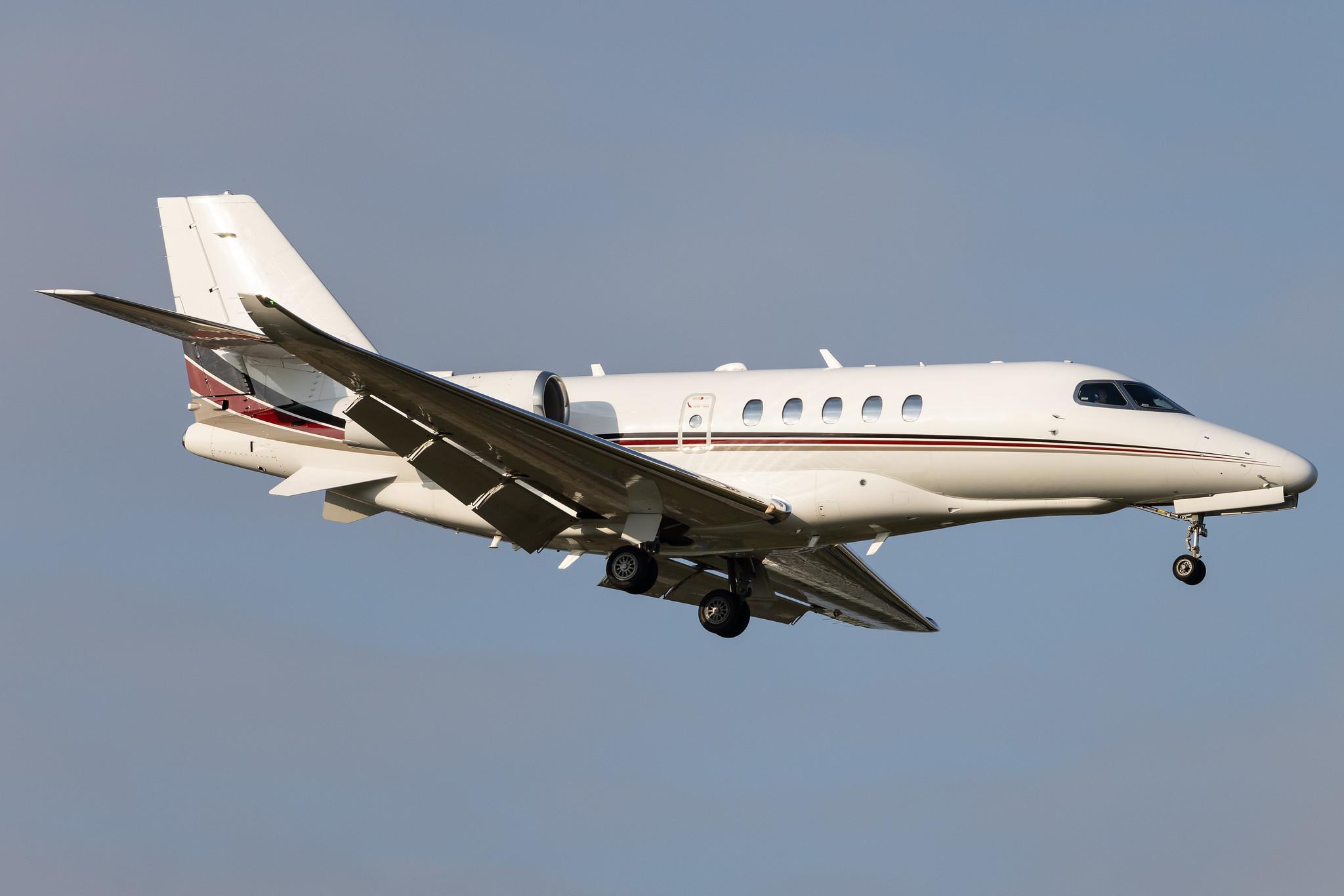 Hamburg Airport: NetJets Europe (/ NJE) |  Cessna 680A Citation Latitude C68A | CS-LTI | MSN 680A-0132