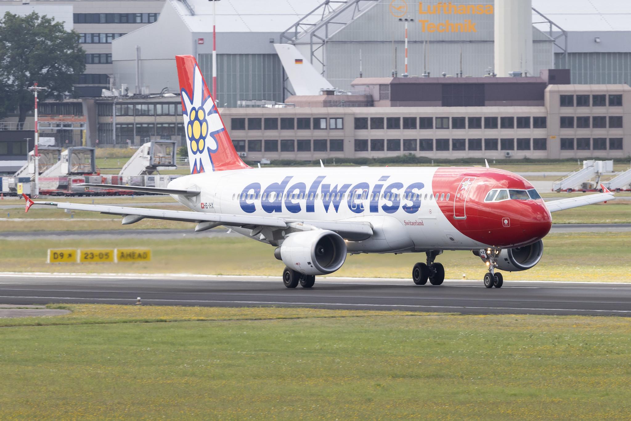 Hamburg Airport: Edelweiss Air (WK / EDW) | A320 | HB-IHX | MSN 0942