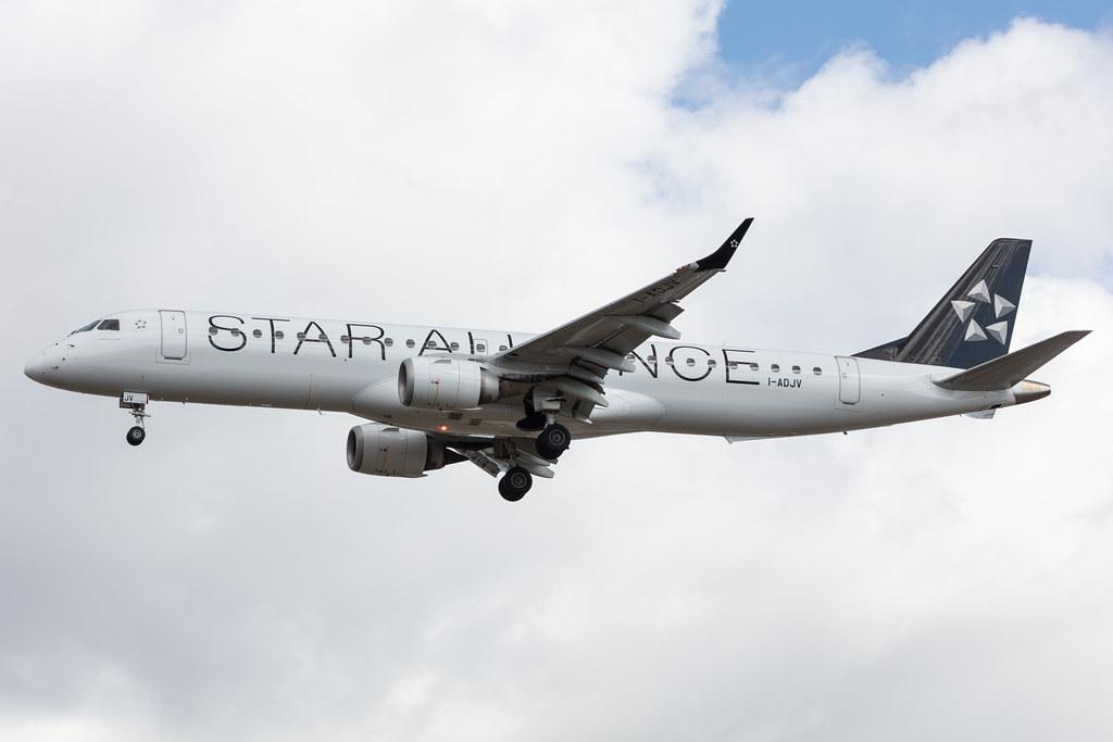 Frankfurt Airport: Air Dolomiti (EN / DLA) |  Livery: Star Alliance Livery |  Embraer E195LR E195 | I-ADJV | MSN 19000308