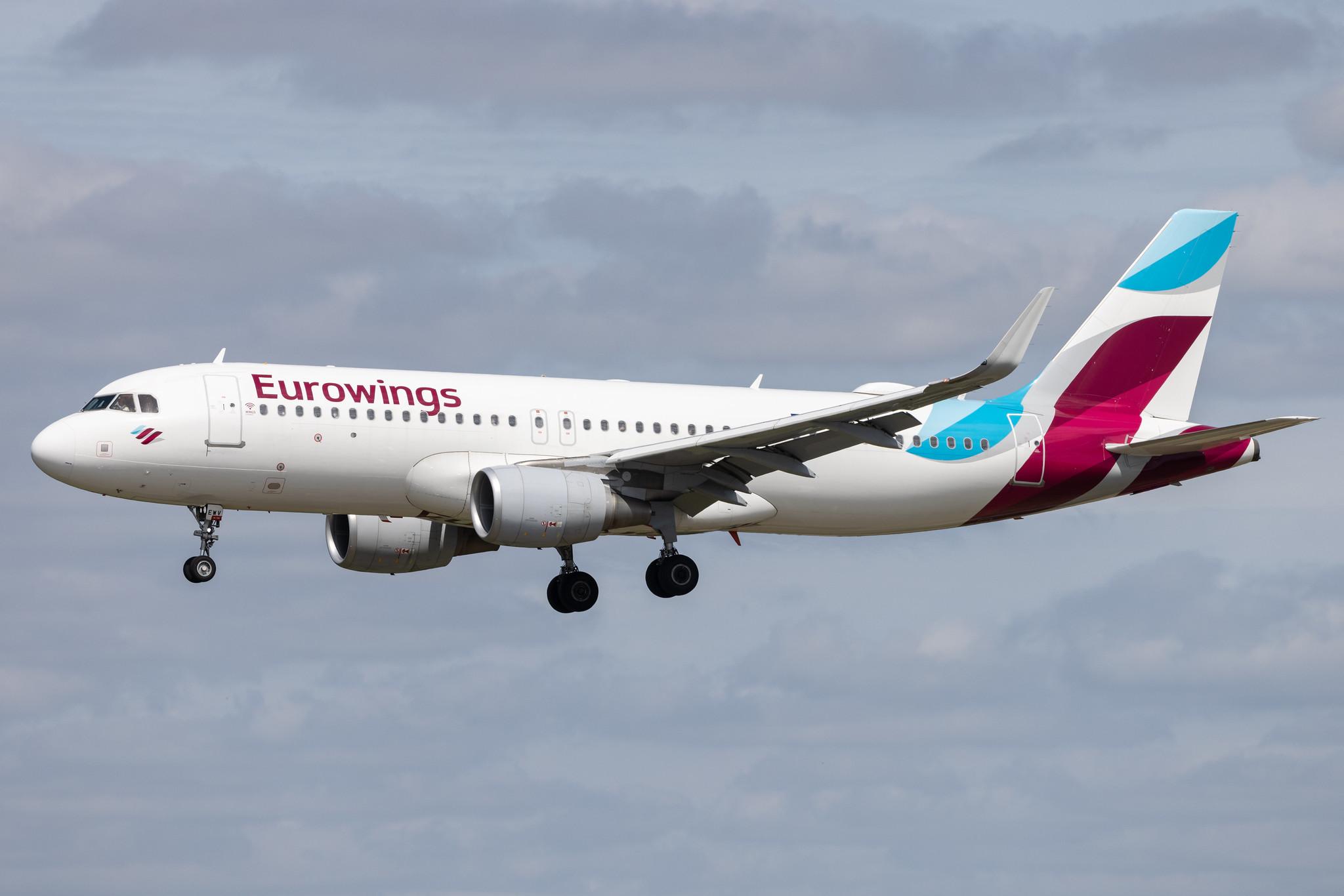 Hamburg Airport: Eurowings (EW / EWG) | Airbus A320-214 A320 | D-AEWV | MSN 7545