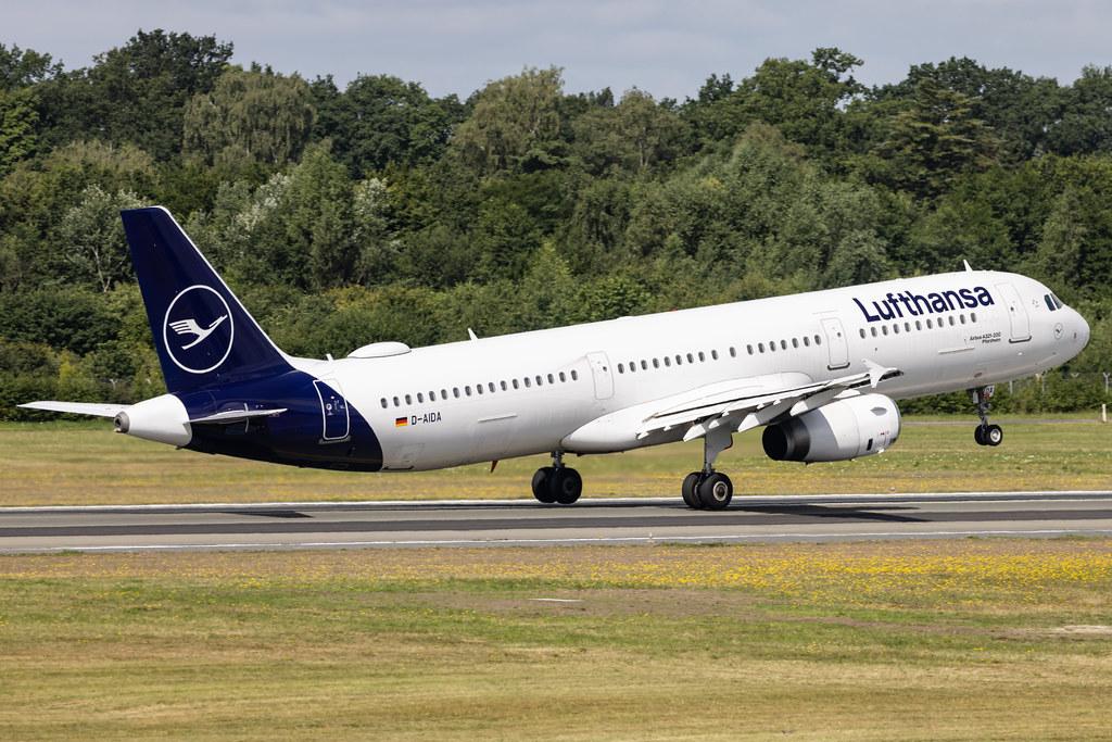 Hamburg Airport: Lufthansa (LH / DLH) | Airbus A321-231 A321 | D-AIDA | MSN 4360