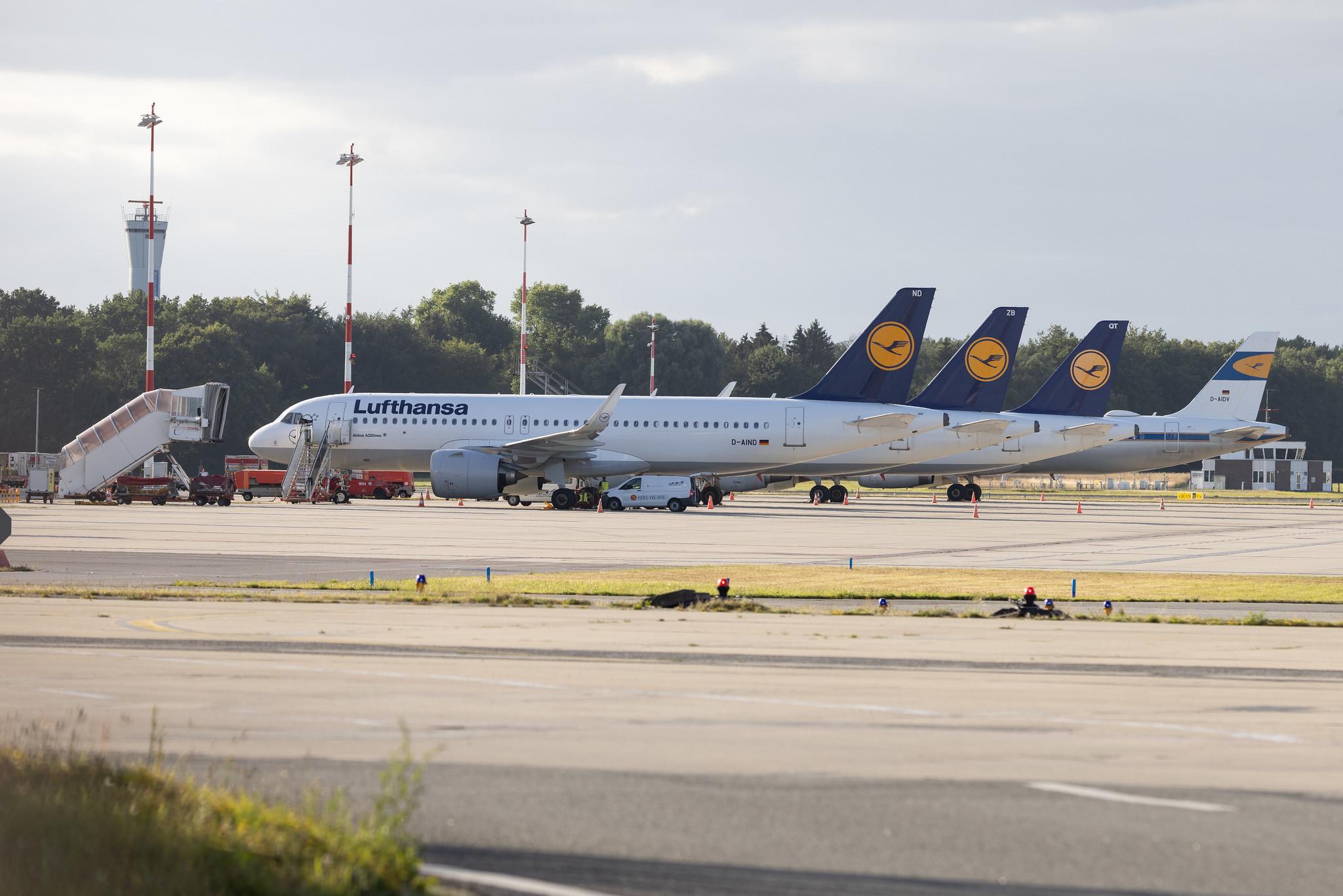 Hamburg Airport: Lufthansa (LH / DLH) | Airbus A320-271N A20N | D-AIND | MSN 7078