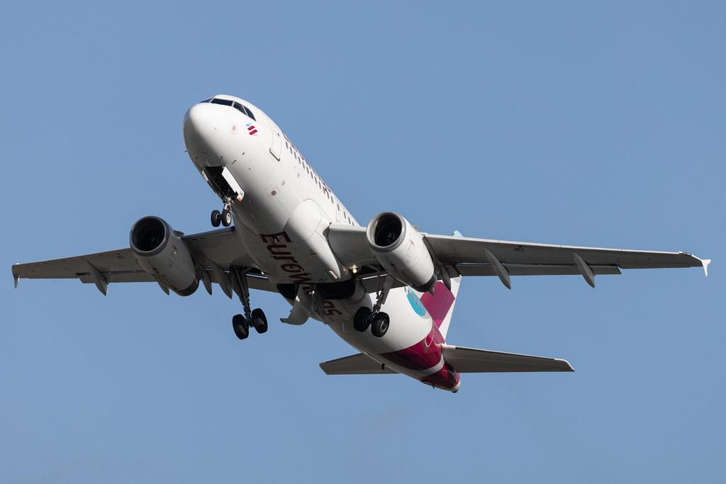 Hamburg Airport: Eurowings (EW / EWG) | Airbus A319-132 A319 | D-AGWO | MSN 4166